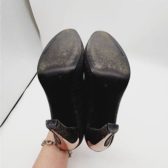 BCBG Black Textured Pumps with 3” Gold Accent Heels Size 7.5 - Picture 5 of 9